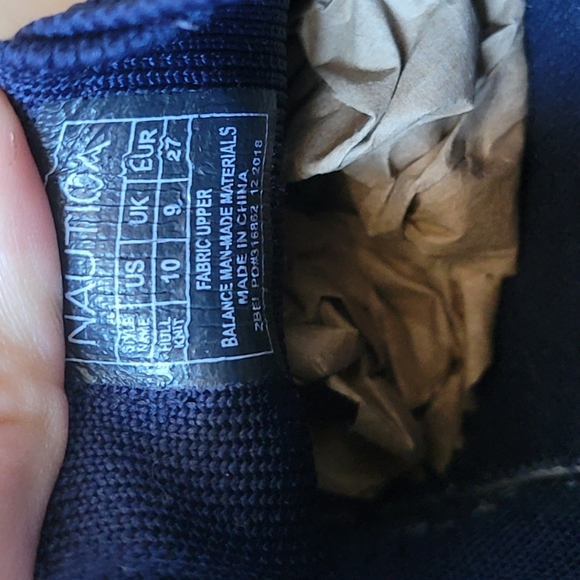 Nautica Toddler shoes. Sz 10. EUC. - Picture 6 of 6
